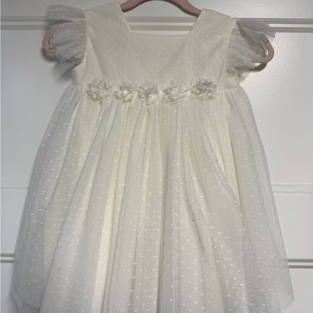 Elegant White Kids Dress with Floral Accents